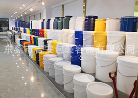 日韩日B一级片视频吉安容器一楼涂料桶、机油桶展区